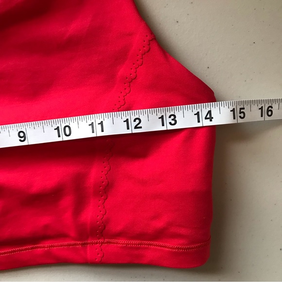 Lululemon Fast As Light Bra Size 8 - Picture 6 of 7